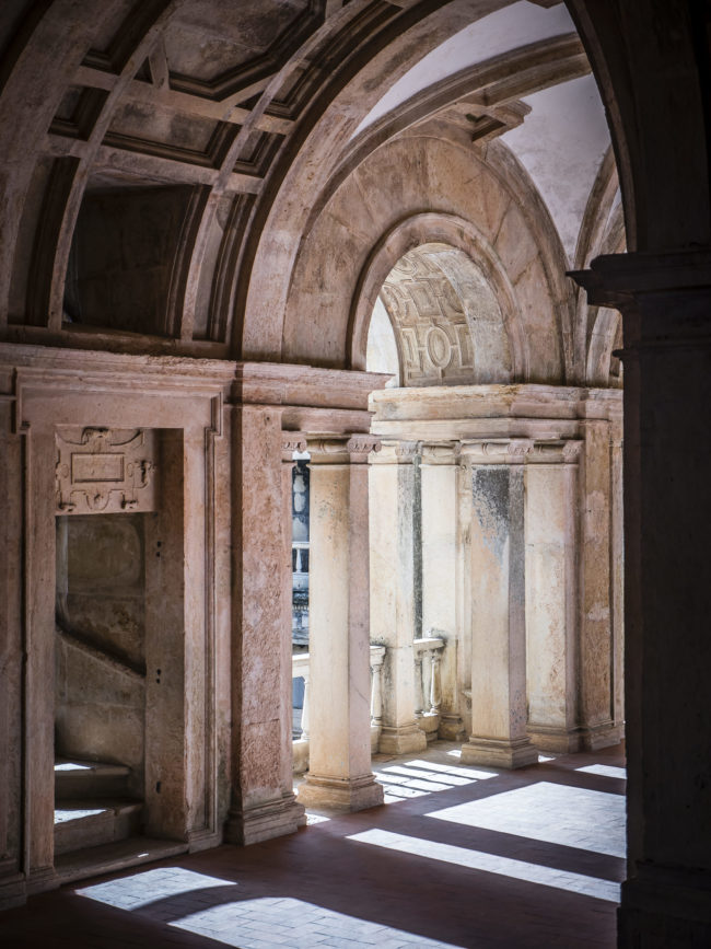 Tomar, Portugal - GPS 39.603728, -8.418985 - Panasonic GH4 + Panasonic Lumix G Vario 12-35mm/2,8 OIS - 60mm - 1/250 - f/2.8 - ISO200