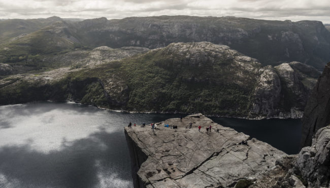 Fossmork, Norway - GPS 58.987170, 6.188820 - Panasonic GH4 + Panasonic Lumix G Vario 12-35mm/2,8 OIS - 24mm - 1/80 - f/8.0 - ISO100