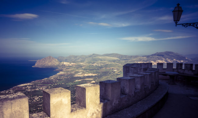 Erice, Italy - GPS 38.035907, 12.590880 - SONY DSC-RX100 + 28-100mm F1.8-4.9 - 28mm - 1/320 - f/8.0 - ISO80