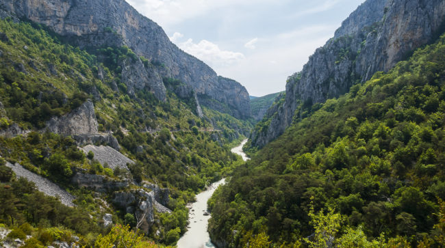 Rougon, France - GPS 43.796582, 6.411343 - Panasonic GH4 + Panasonic Lumix G Vario 12-35mm/2,8 OIS - 24mm - 1/100 - f/8.0 - ISO200