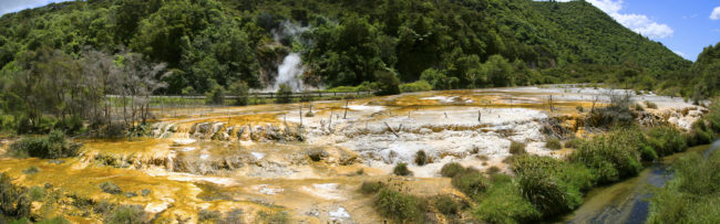 Waimangu, New Zealand - GPS -38.279153, 176.409338 - Canon EOS 20D + Canon EF-S 17-85mm f/4-5.6 IS USM -  - 0/1 - f/8.0 - ISO100