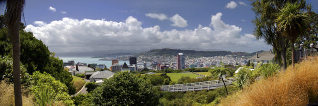 New Zealand, New Zealand - GPS -41.285218, 174.767835 - Canon EOS 20D + Canon EF-S 17-85mm f/4-5.6 IS USM -  - 0/1 - f/8.0 - ISO100