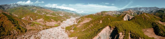 Gjerbës, Albania - GPS 40.647342, 20.257027 - DJI Mavic 2 Pro + Hasselblad, L1D-20C, 28mm f2,8 - 28mm - 1/80 - f/3.5 - ISO100