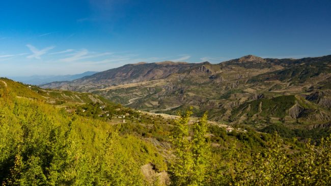 Prrenjas, Albania - GPS 40.574731, 20.286508 - Sony A7III + SONY FE 24-105mm, F4 G OSS - 37mm - 1/6400 - f/4.0 - ISO1600