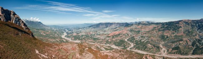Zaloshnjë, Albania - GPS 40.606706, 20.266358 - DJI Mavic 2 Pro + Hasselblad, L1D-20C, 28mm f2,8 - 28mm - 1/50 - f/4.5 - ISO100