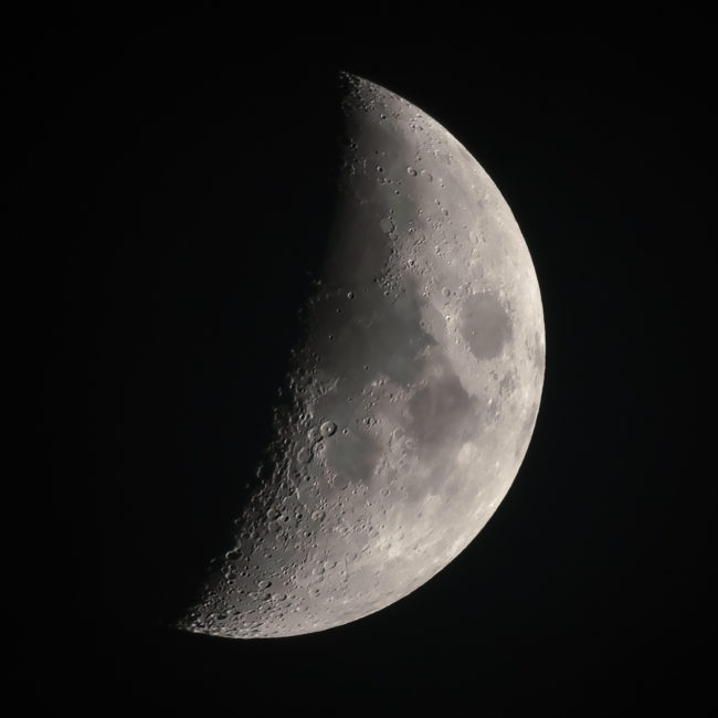 Dinkelsbühl, Germany - GPS 49.069729, 10.326523 - Panasonic Lumix DMC-GH5 + Panasonic Leica DG Vario-Elmar 100-400mm f/4-6.3 ASPH - 800mm - 1/50 - f/6.3 - ISO100